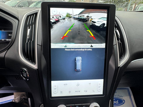 Used 2022 Ford Edge SEL w/ Convenience Package image 19
