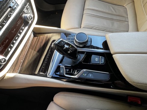 Used 2017 BMW 530i image 28