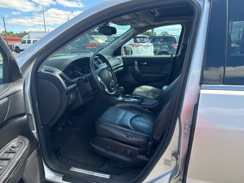 Used 2016 GMC Acadia SLT w/ Open Road Package image 10