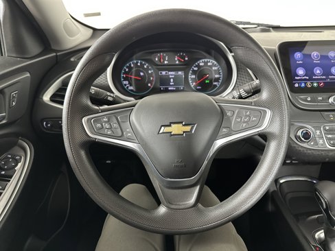 Used 2023 Chevrolet Malibu LT image 14
