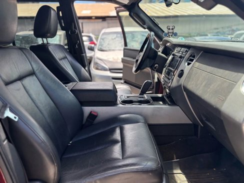 Used 2013 Ford Expedition EL Limited image 10