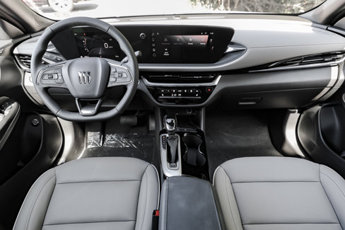 New 2025 Buick Envista Avenir image 21