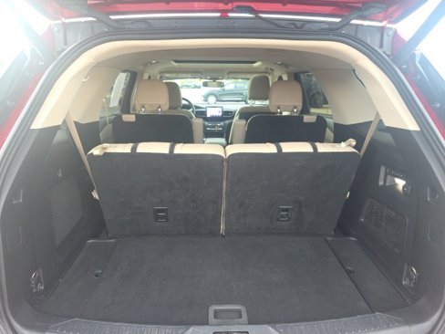 Used 2020 Ford Explorer Limited image 12