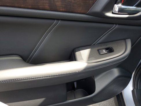 Used 2019 Subaru Outback 2.5i Limited image 12