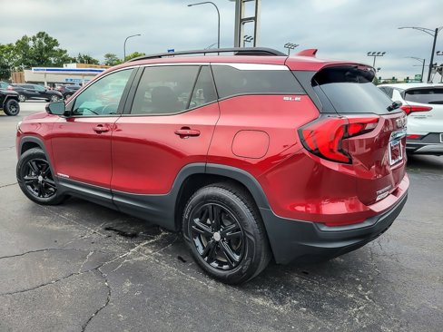 Used 2020 GMC Terrain SLE w/ Driver Convenience Package image 6