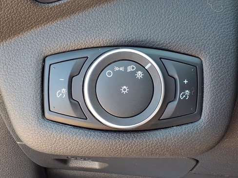 Certified 2018 Ford C-MAX SE w/ Equipment Group 201A image 16