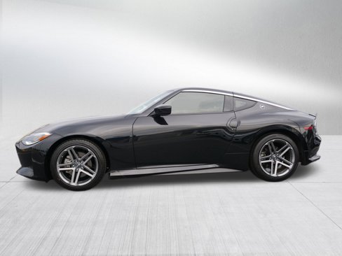 Used 2024 Nissan Z Sport w/ Floor Mat Package image 7