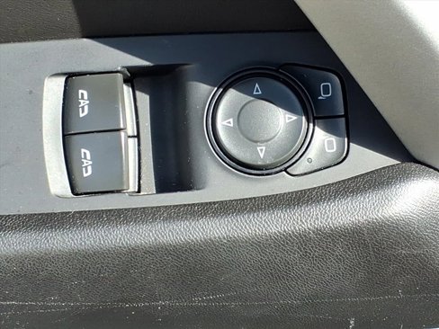 Used 2018 Chevrolet Camaro SS image 18