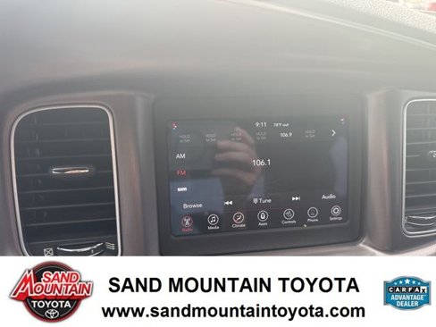 Used 2020 Dodge Charger SXT w/ Leather Interior Group image 21