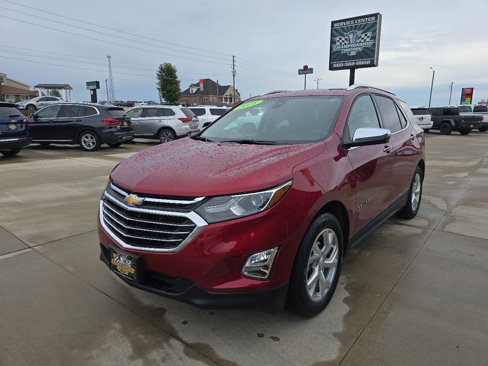 Used 2018 Chevrolet Equinox Premier image 3
