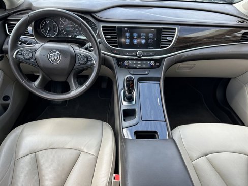 Used 2017 Buick LaCrosse Essence image 12
