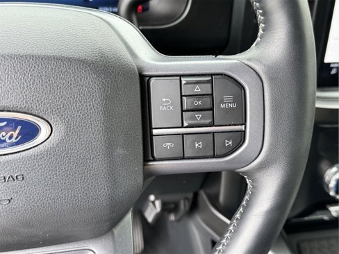 Used 2023 Ford F250 Lariat w/ Tremor Off-Road Package image 38
