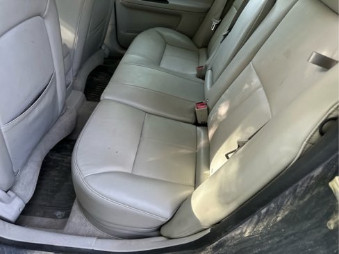 Used 2009 Chevrolet Impala LT w/ Luxury Edition Package image 6