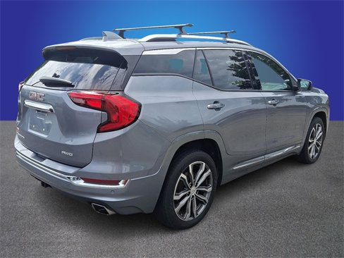 Used 2019 GMC Terrain Denali w/ Advanced Safety Package image 4