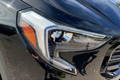 Used 2021 GMC Terrain SLT w/ Infotainment Package II image 25