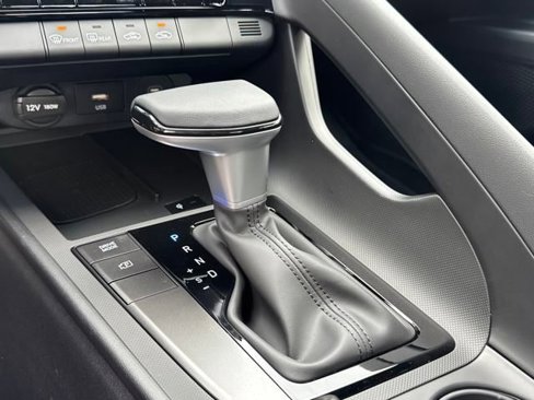 New 2025 Hyundai Elantra Sport image 13