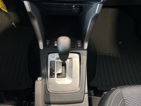 Used 2018 Subaru Forester 2.5i Premium image 9