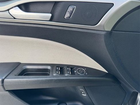 Certified 2018 Ford Fusion S image 20
