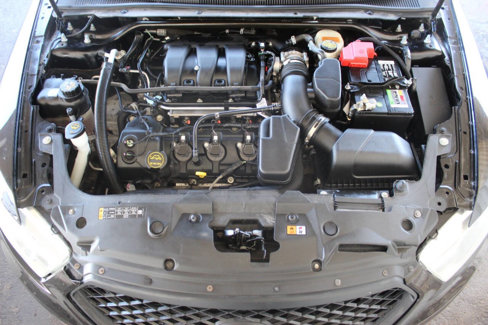 Used 2017 Ford Taurus SEL image 9