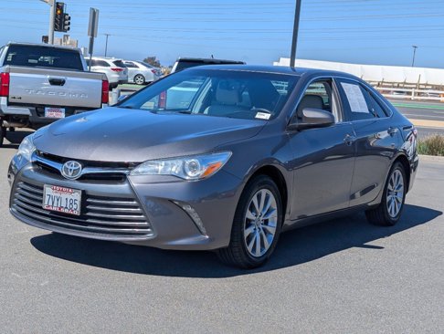 Used 2017 Toyota Camry XLE image 11