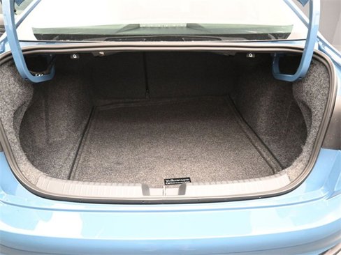 New 2025 Volkswagen Jetta S image 12