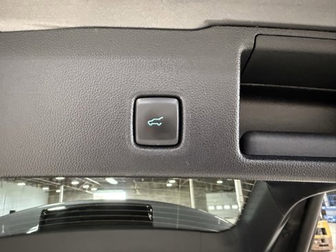 Used 2023 Ford Escape Platinum image 33