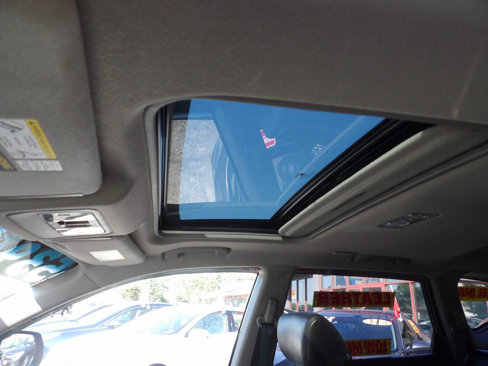 Used 2004 Nissan Murano SL w/ (TRG) SL Touring Pkg image 8
