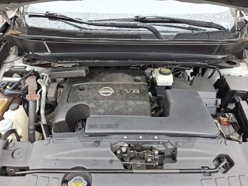 Used 2014 Nissan Pathfinder SV image 29