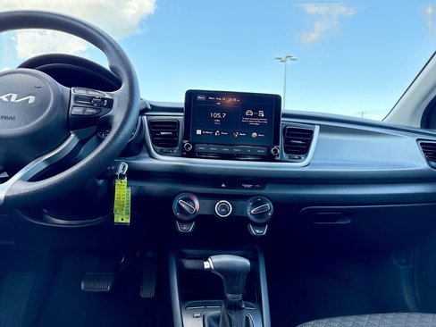 Used 2022 Kia Rio S image 20