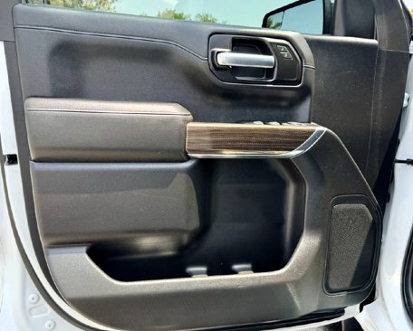 Used 2019 Chevrolet Silverado 1500 LT w/ All-Star Edition image 13