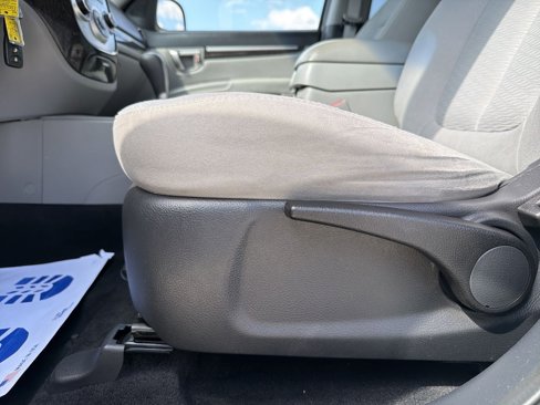 Used 2009 Hyundai Santa Fe GLS image 13
