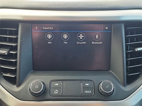 Used 2022 GMC Acadia SLE w/ Driver Convenience Package image 11