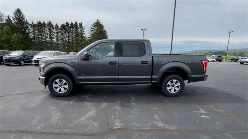 Used 2017 Ford F150 XLT image 5