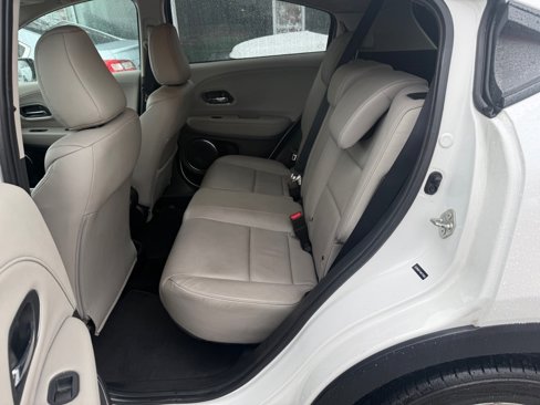Used 2016 Honda HR-V EX-L image 28