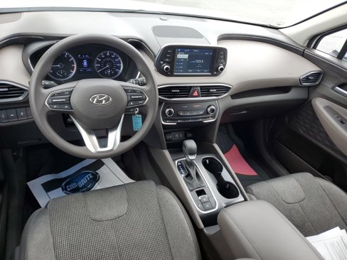 Used 2020 Hyundai Santa Fe SE image 7