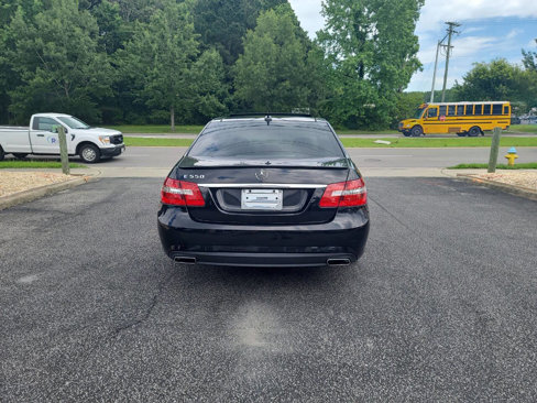 Used 2011 Mercedes-Benz E 550 Sedan image 6
