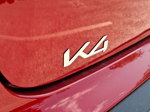 New 2025 Kia K4 LXS image 21
