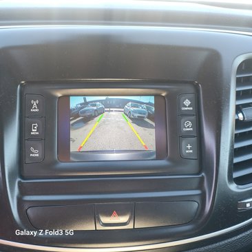 Used 2016 Chrysler 200 Limited image 18