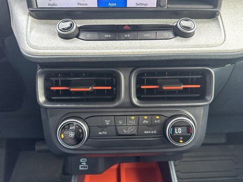 Used 2022 Ford Maverick XLT image 20