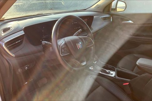 Used 2024 Buick Encore GX Sport Touring image 7
