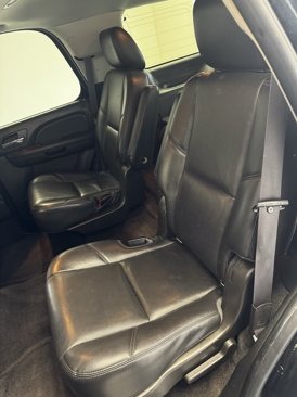 Used 2014 GMC Yukon SLT w/ SLT Chrome Package image 24