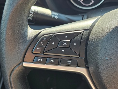 Used 2024 Nissan Sentra SV image 19