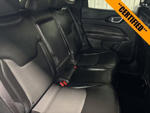Certified 2022 Jeep Compass Altitude w/ Convenience Group image 18