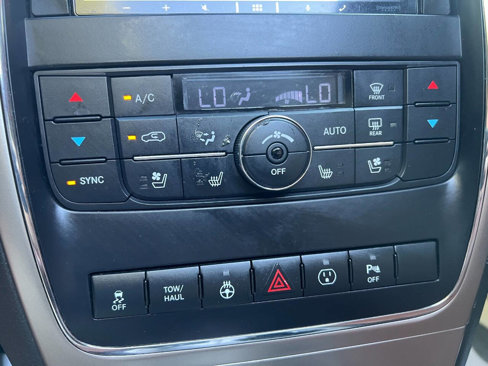 Used 2013 Jeep Grand Cherokee Overland Summit image 13
