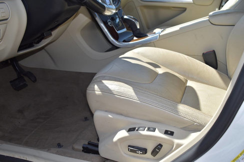 Used 2014 Volvo S60 T5 image 11