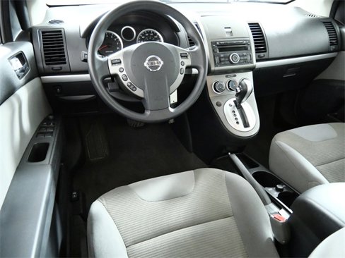 Used 2012 Nissan Sentra 2.0 S image 4