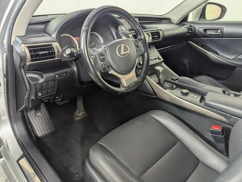 Used 2015 Lexus IS 250 AWD image 11