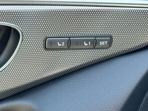 Used 2016 INFINITI Q50 Premium image 21