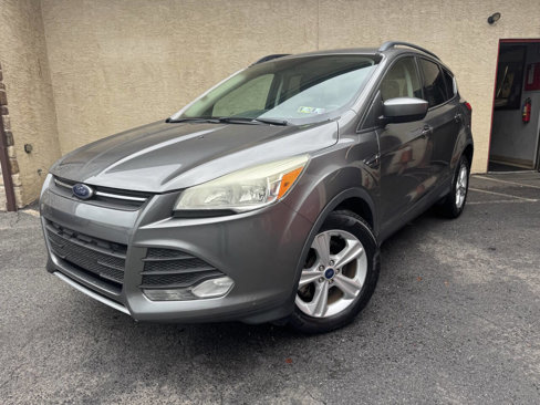 Used 2014 Ford Escape SE w/ Equipment Group 201A image 2