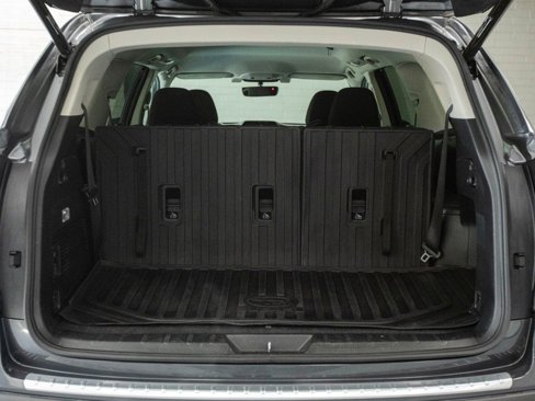 Used 2019 Subaru Ascent Premium w/ Popular Package #3 image 32